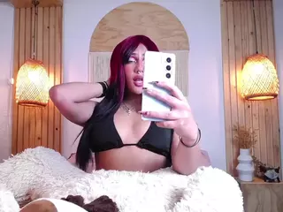 IndiiraVibes's Live Sex Cam Show