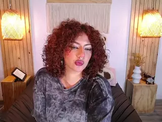 IndiiraVibes's Live Sex Cam Show