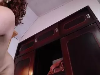 IndiiraVibes's Live Sex Cam Show