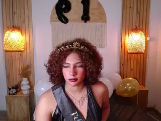 IndiiraVibes's Live Sex Cam Show