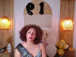 IndiiraVibes's Live Sex Cam Show