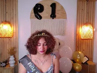 IndiiraVibes's Live Sex Cam Show