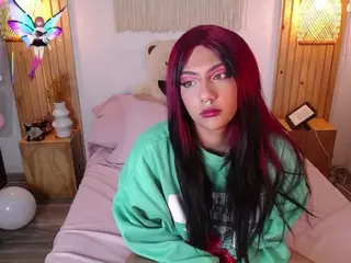 IndiiraVibes's Live Sex Cam Show