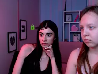 kaisy-star's Live Sex Cam Show