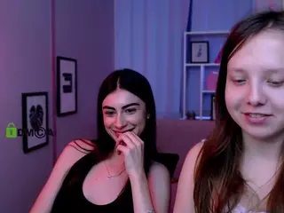 kaisy-star's Live Sex Cam Show