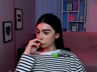 kaisy-star's Live Sex Cam Show