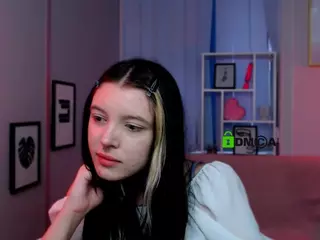 kaisy-star's Live Sex Cam Show