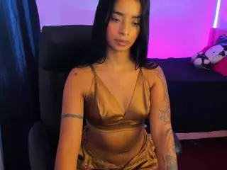 lau-fernandez's Live Sex Cam Show