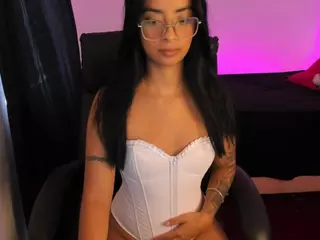 lau-fernandez's Live Sex Cam Show