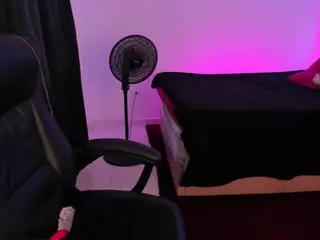 lau-fernandez's Live Sex Cam Show