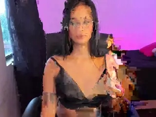 lau-fernandez's Live Sex Cam Show