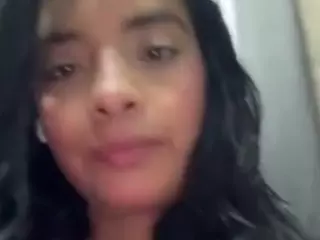 lau-fernandez's Live Sex Cam Show