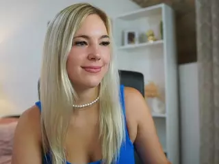 leokitty's Live Sex Cam Show