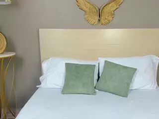 luma-sky's Live Sex Cam Show