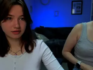 meddi-gold's Live Sex Cam Show