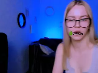 meddi-gold's Live Sex Cam Show