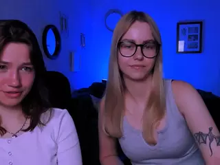 meddi-gold's Live Sex Cam Show