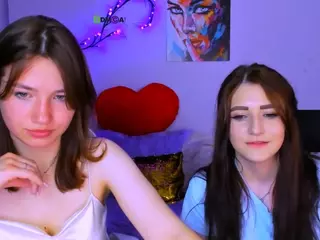 meddi-gold's Live Sex Cam Show