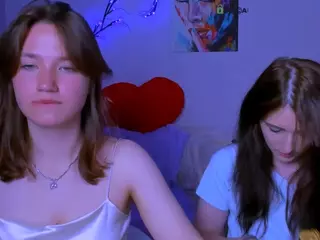 meddi-gold's Live Sex Cam Show