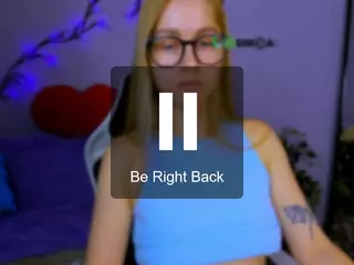 meddi-gold's Live Sex Cam Show