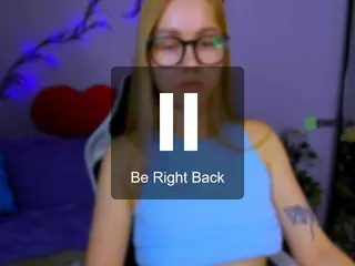 meddi-gold's Live Sex Cam Show