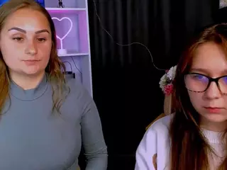 meddi-gold's Live Sex Cam Show