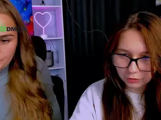 meddi-gold's Live Sex Cam Show
