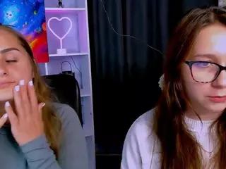 meddi-gold's Live Sex Cam Show