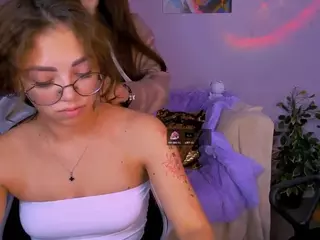 meddi-gold's Live Sex Cam Show