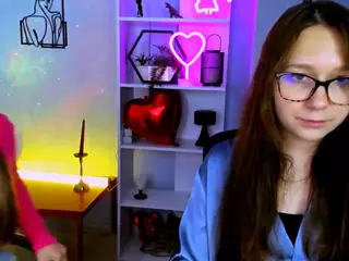 meddi-gold's Live Sex Cam Show
