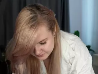 RowenaGlosse's Live Sex Cam Show