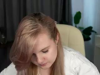RowenaGlosse's Live Sex Cam Show