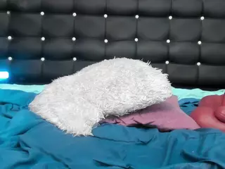 Saraa-Graham's Live Sex Cam Show