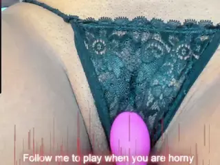Saraa-Graham's Live Sex Cam Show