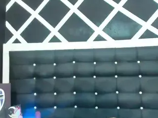Saraa-Graham's Live Sex Cam Show