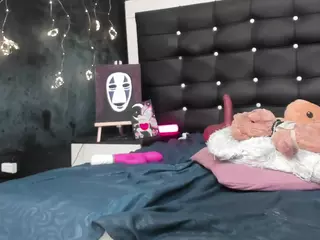 Saraa-Graham's Live Sex Cam Show