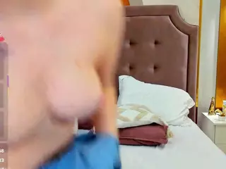 ShyJennny's Live Sex Cam Show