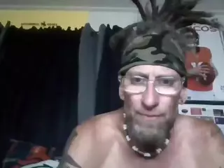 StuffClouds's Live Sex Cam Show