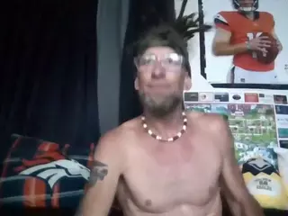 StuffClouds's Live Sex Cam Show