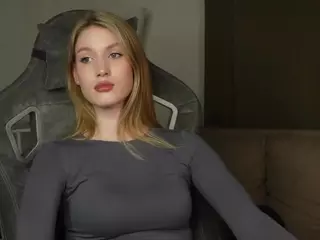 AinsleyBrookhouse's Live Sex Cam Show
