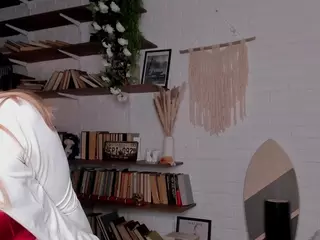 AinsleyBrookhouse's Live Sex Cam Show