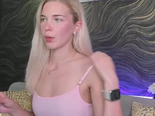 Bella-Stewart's Live Sex Cam Show