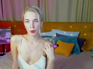 Bella-Stewart's Live Sex Cam Show