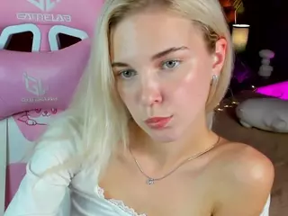 Bella-Stewart's Live Sex Cam Show