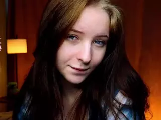 CateBlaze's Live Sex Cam Show