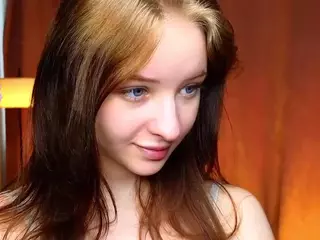 CateBlaze's Live Sex Cam Show