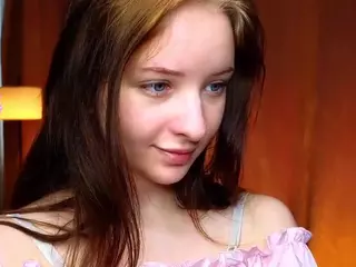 CateBlaze's Live Sex Cam Show