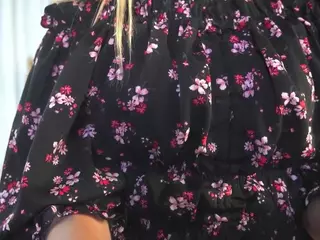 Hollis's Live Sex Cam Show