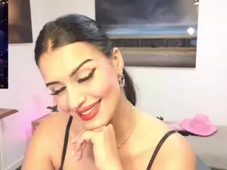 lalytaa's Live Sex Cam Show