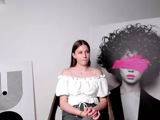 littlemelody's Live Sex Cam Show